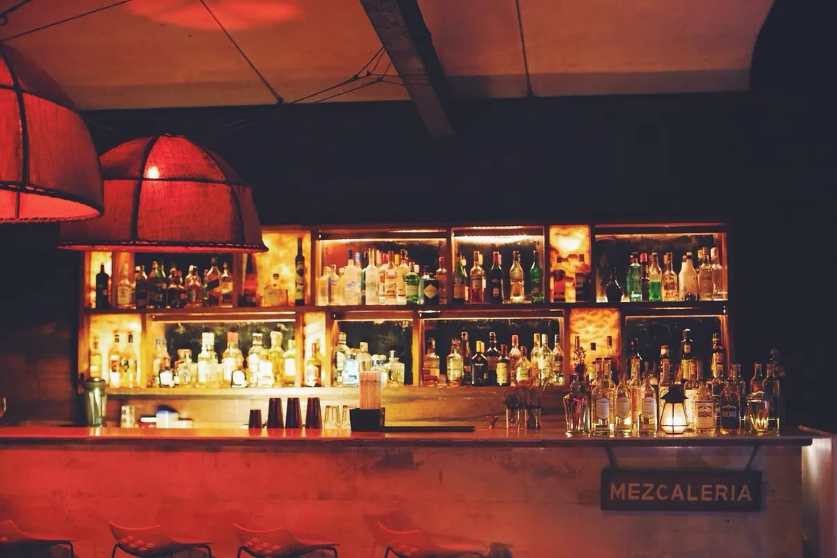 How to Run a Storytelling Night in Your Local Pub: A Checklist